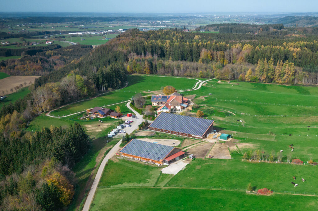 Der Schilchernhof von oben